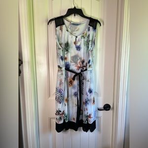 Simply Vera Wang Women’s Large Floral Spring/Summer Dress
